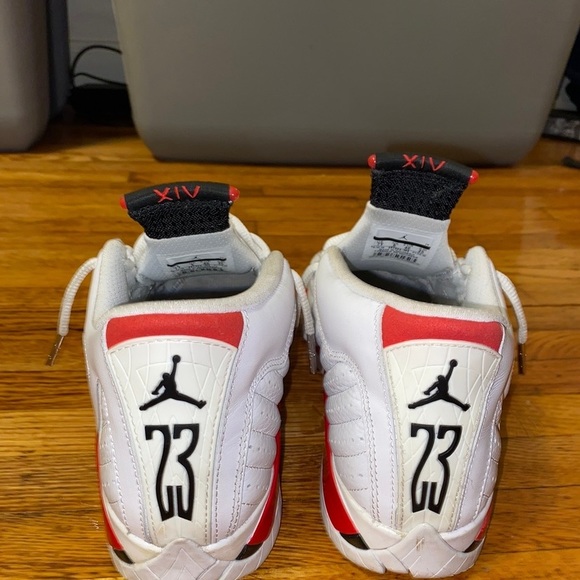 Jordan 14 “Candy Cane” 2019 - Picture 3 of 3